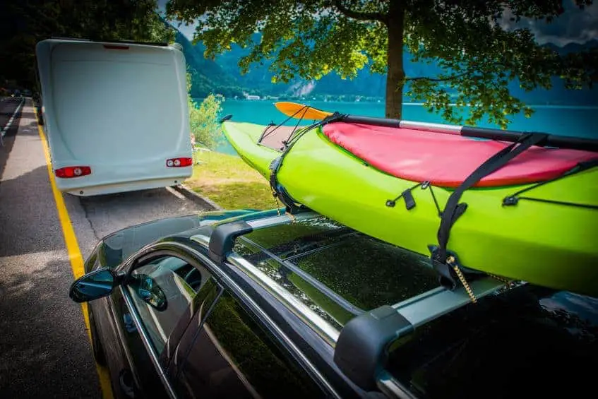 kayak on SUV